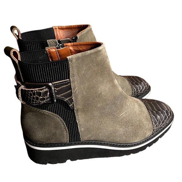 DONALD PLINER Women's Tinsley Olive Wedge Ankle Boots 9.5 New - Picture 2 of 9